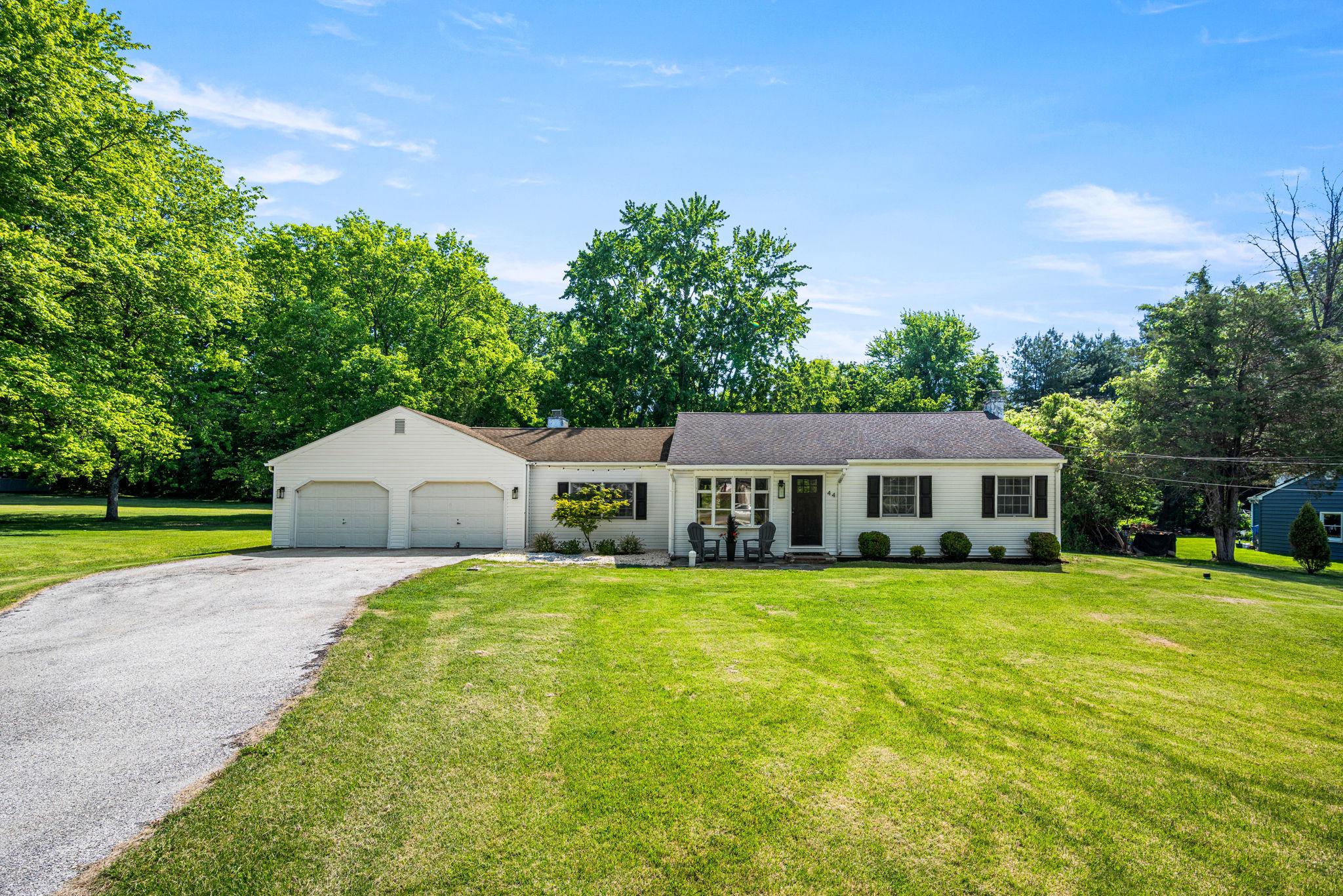 44 Andover Road Glenmoore, PA 19343 - Photo 2 of 27 Gallery Image 2