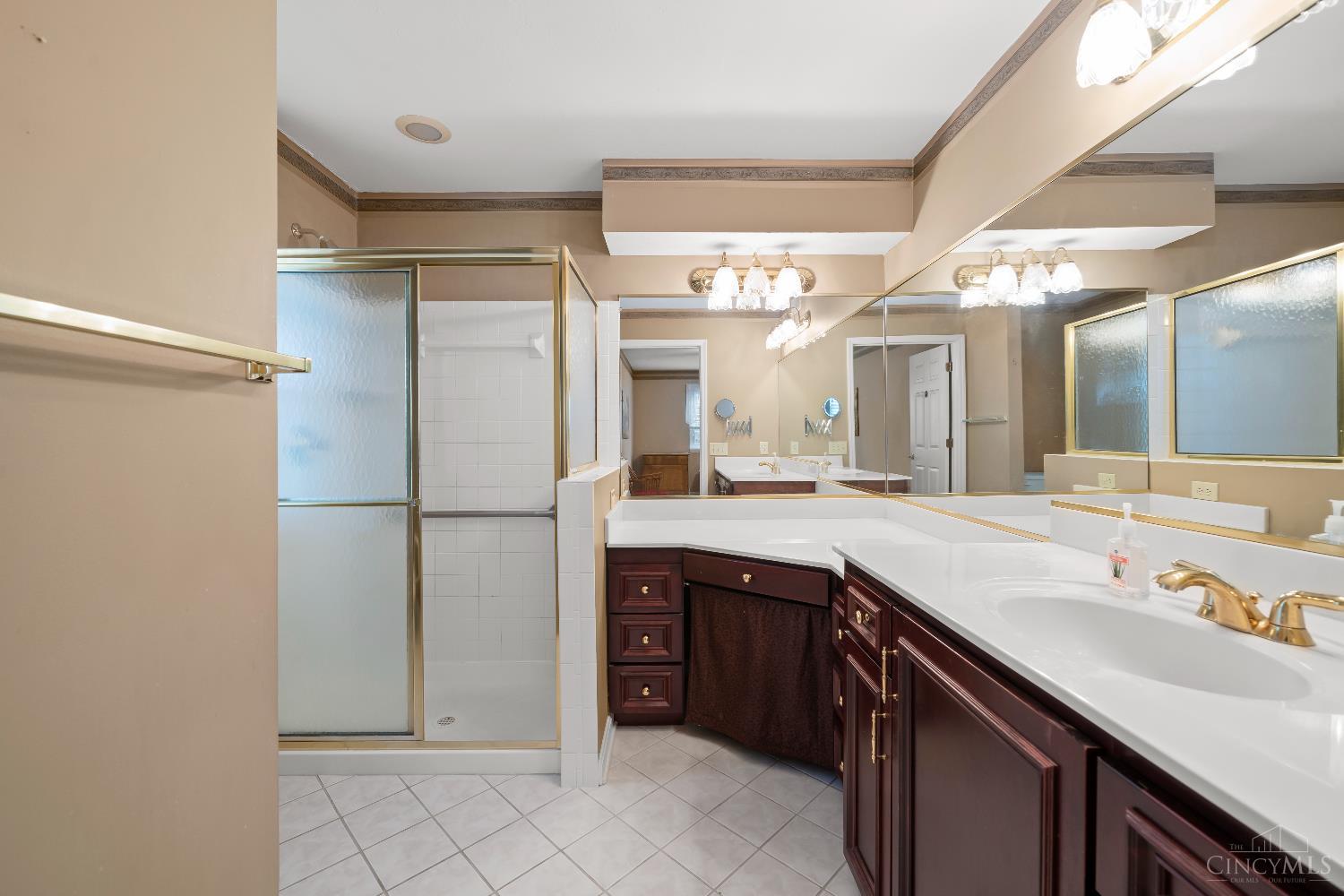 817 Neeb Road, Unit 2 Cincinnati, OH 45233 - Photo 22 of 28 Gallery Image 22