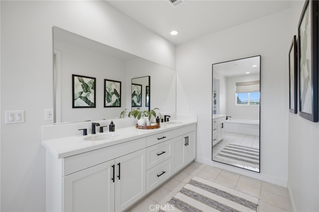 1238 Matterhorn Street Riverside, CA 92506 - Photo 26 of 45