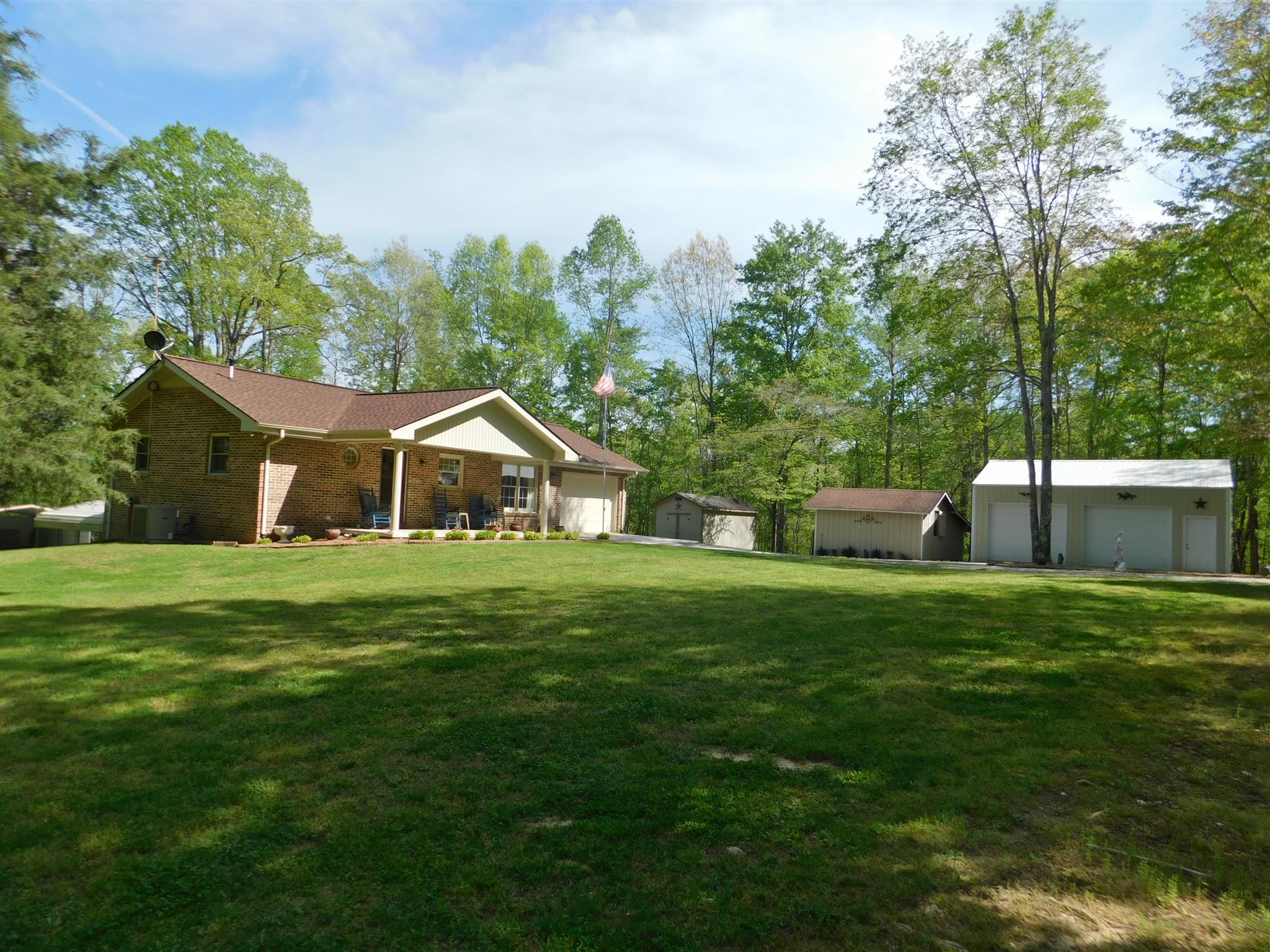 220 Redmon Road Smithville, TN 37166 - Photo 5 of 30 Gallery Image 5