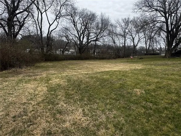 $50,000 | 8 Northeast 70 Place, Kansas City, MO 64118