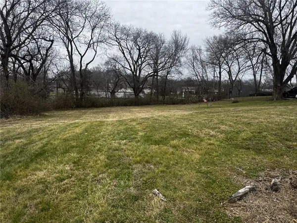 $50,000 | 8 Northeast 70 Place, Kansas City, MO 64118