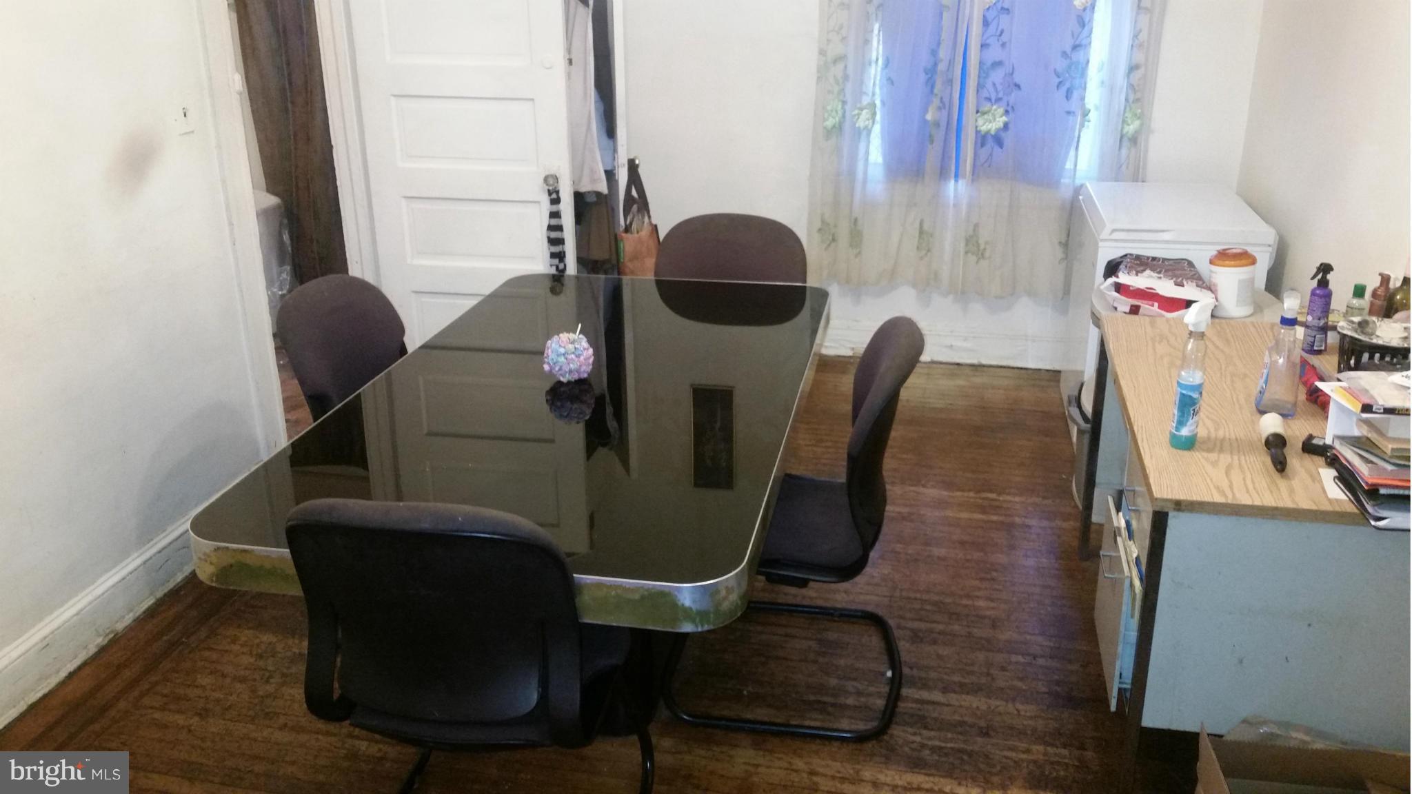 1531 Appleton Street Baltimore, MD 21217 - Photo 5 of 12 Dining Room