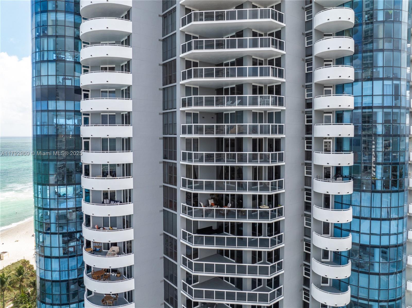 6301 Collins Avenue, Unit 1708 Miami Beach, FL 33141 - Photo 23 of 43 a view of a bathroom with a shower