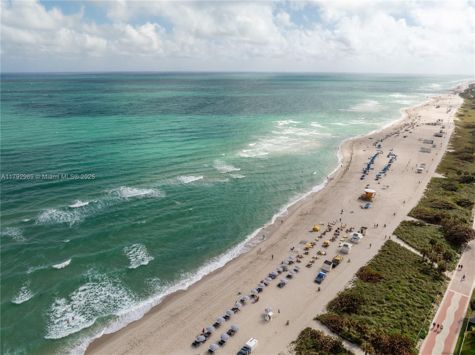 6301 Collins Avenue, Unit 1708 Miami Beach, FL 33141 - Photo 37 of 43 a view of a ocean with a big yard