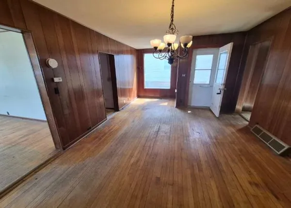 $79,500 | 1022 3rd Avenue, Eau Claire, WI 54703