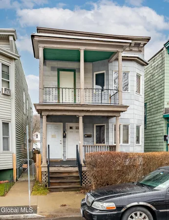 $179,900 | 70 6th Avenue, Troy, NY 12180