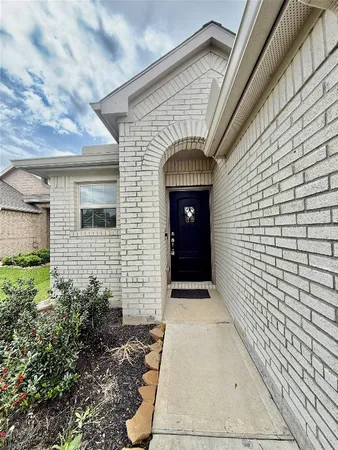 $2,000 | 23915 Steep Climb Drive, Hockley, TX 77447