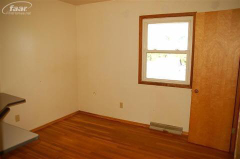 1007 North Cummings Road Davison, MI 48423 - Photo 16 of 20 20153252-15.JPG
