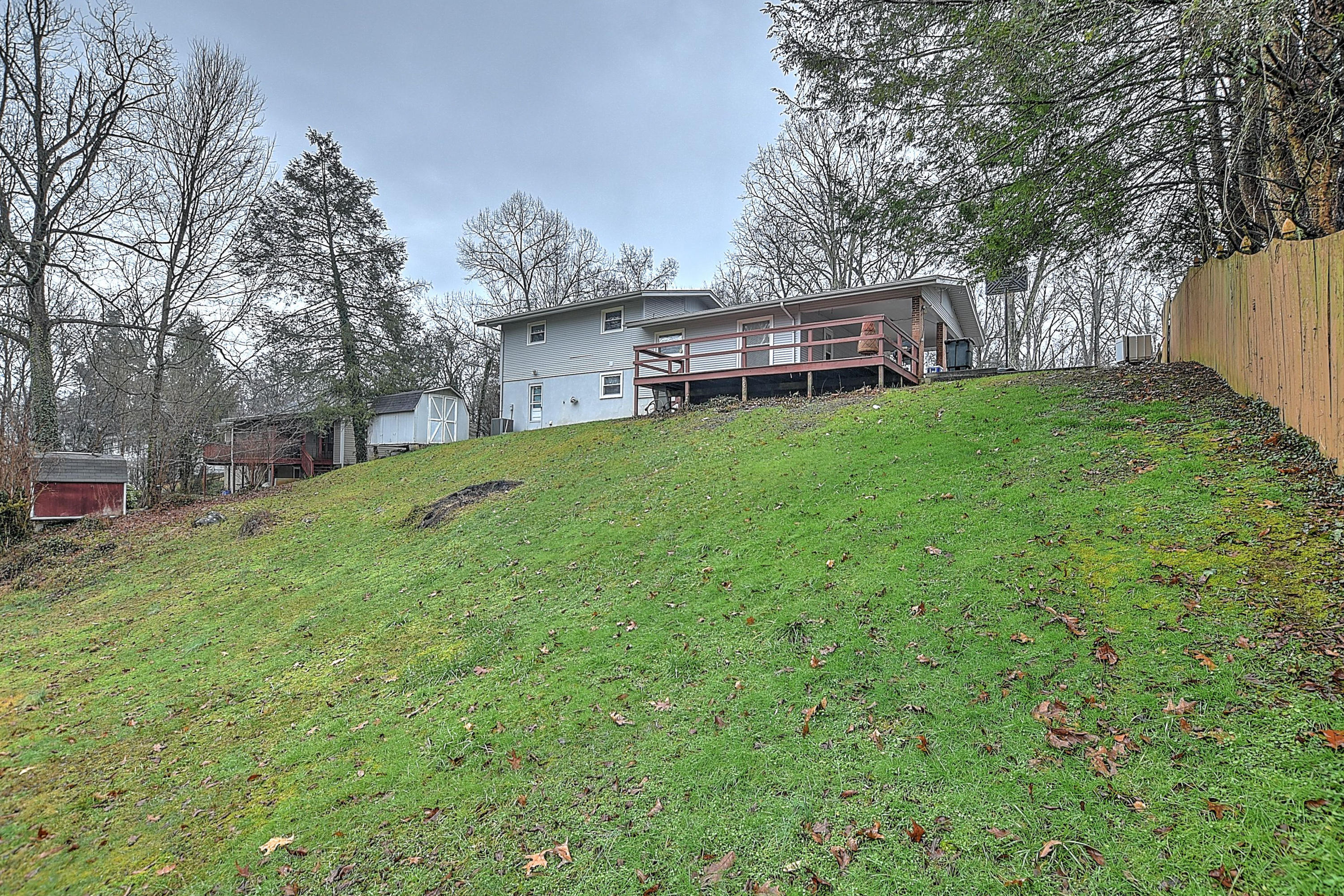 508 Rambling Road Kingsport, TN 37663 - Photo 32 of 32 508 Rambling Rd-33