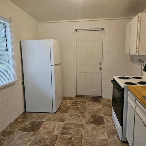 $1,295 | 2918 Regent Drive, Tallahassee, FL 32304