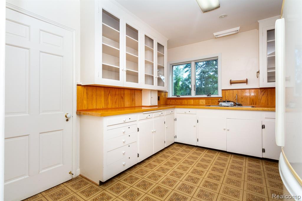 5444 Barber Road Metamora, MI 48455 - Photo 18 of 78