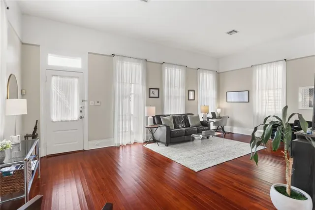 $625,000 | 401 Pelican Avenue, New Orleans, LA 70114