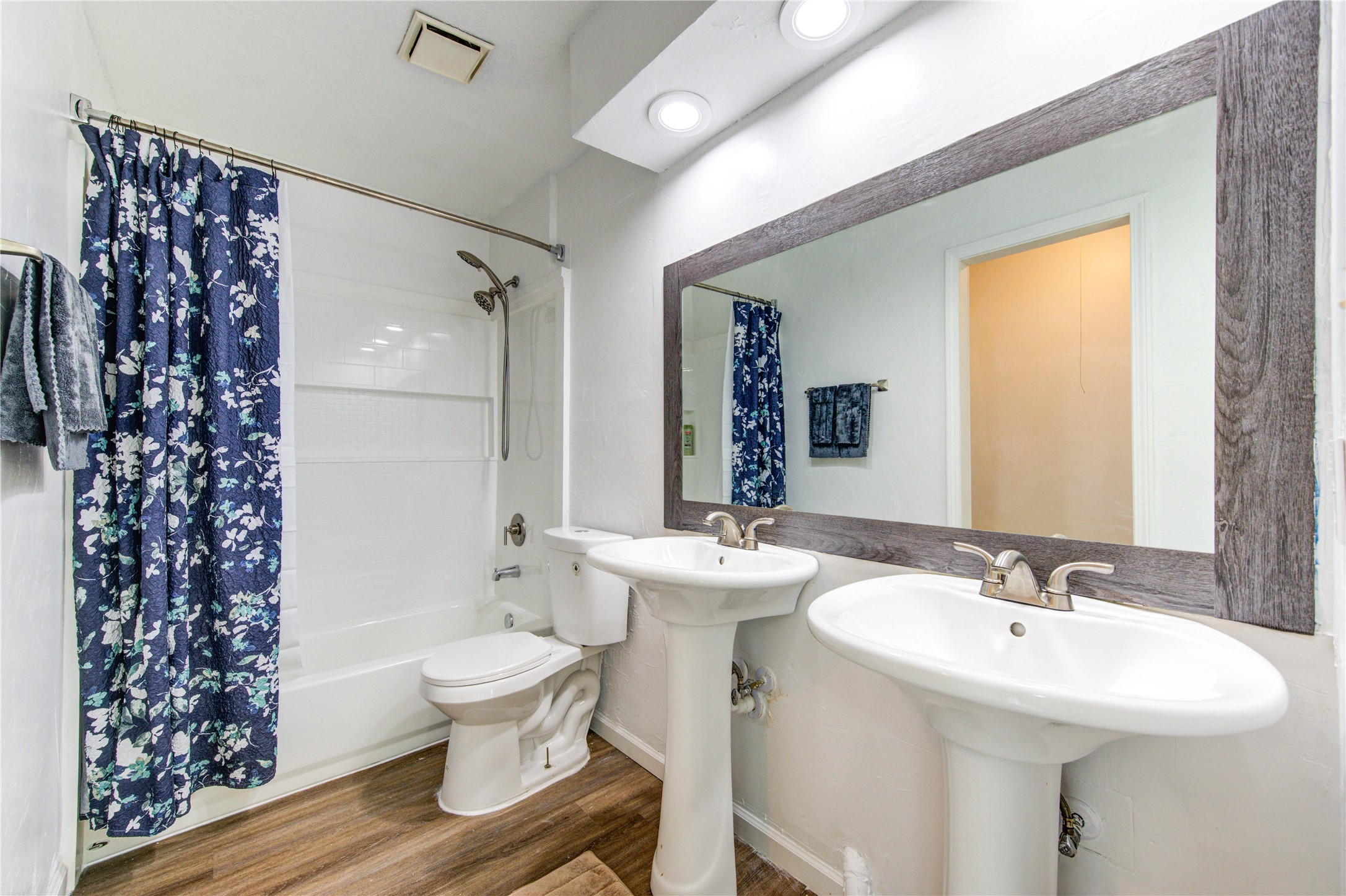 1011 Hamblen Road, Unit 307 Houston, TX 77339 - Photo 45 of 50