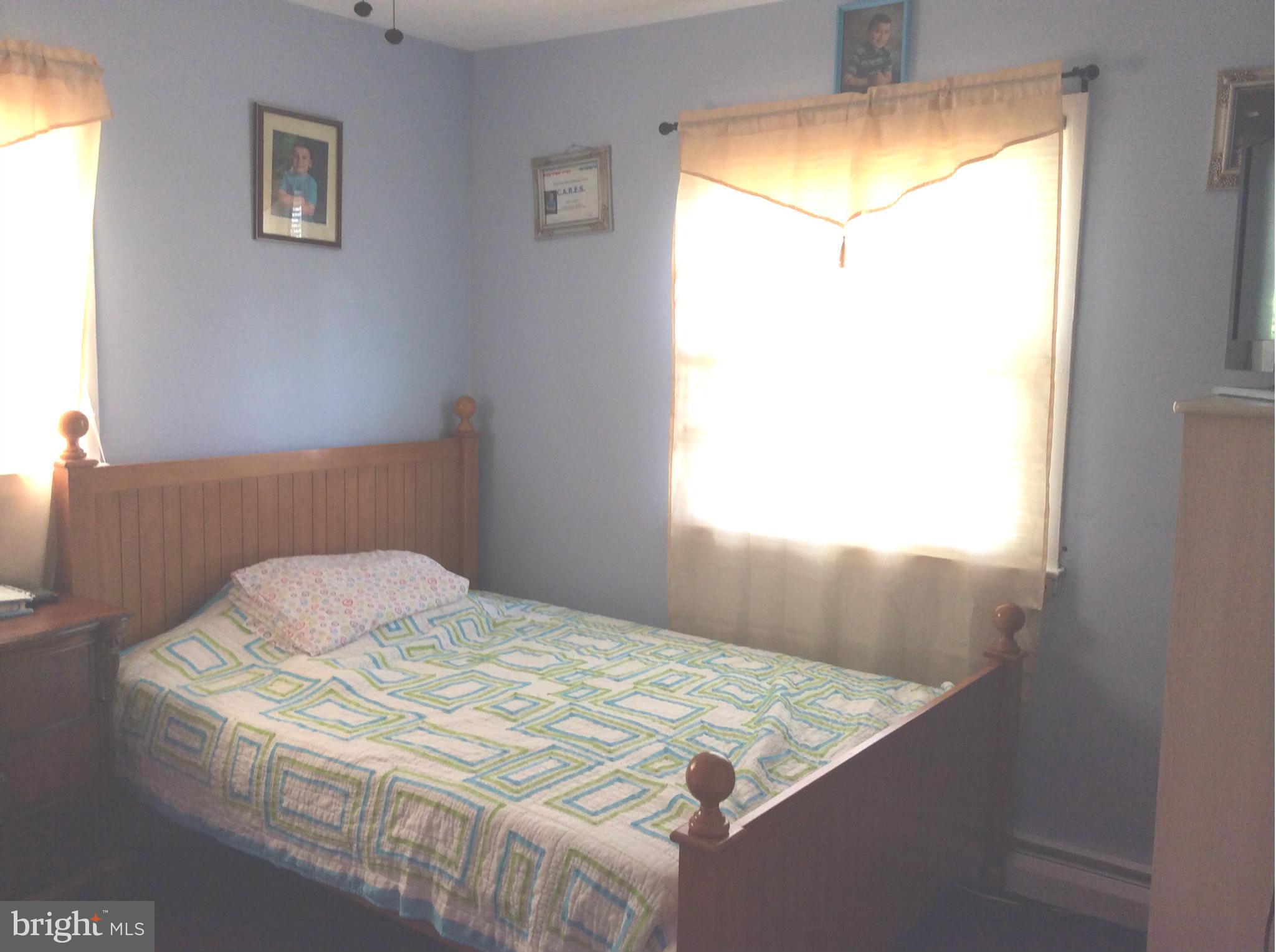 14113 Grayson Road Woodbridge, VA 22191 - Photo 15 of 26 Bedroom