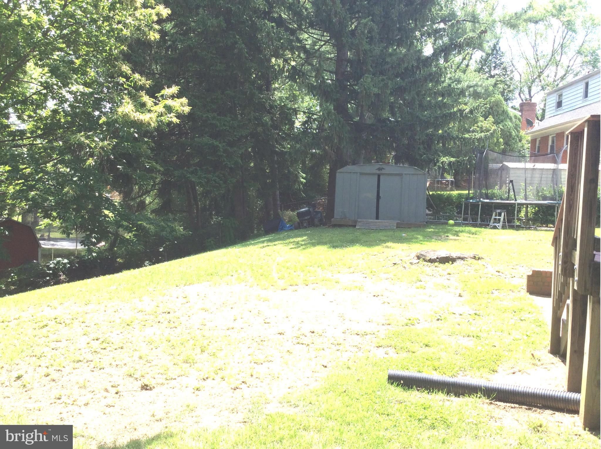 14113 Grayson Road Woodbridge, VA 22191 - Photo 24 of 26 Exterior (Rear)