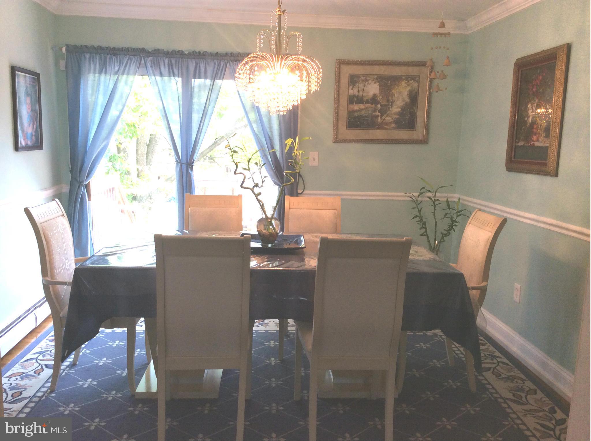 14113 Grayson Road Woodbridge, VA 22191 - Photo 7 of 26 Dining Room