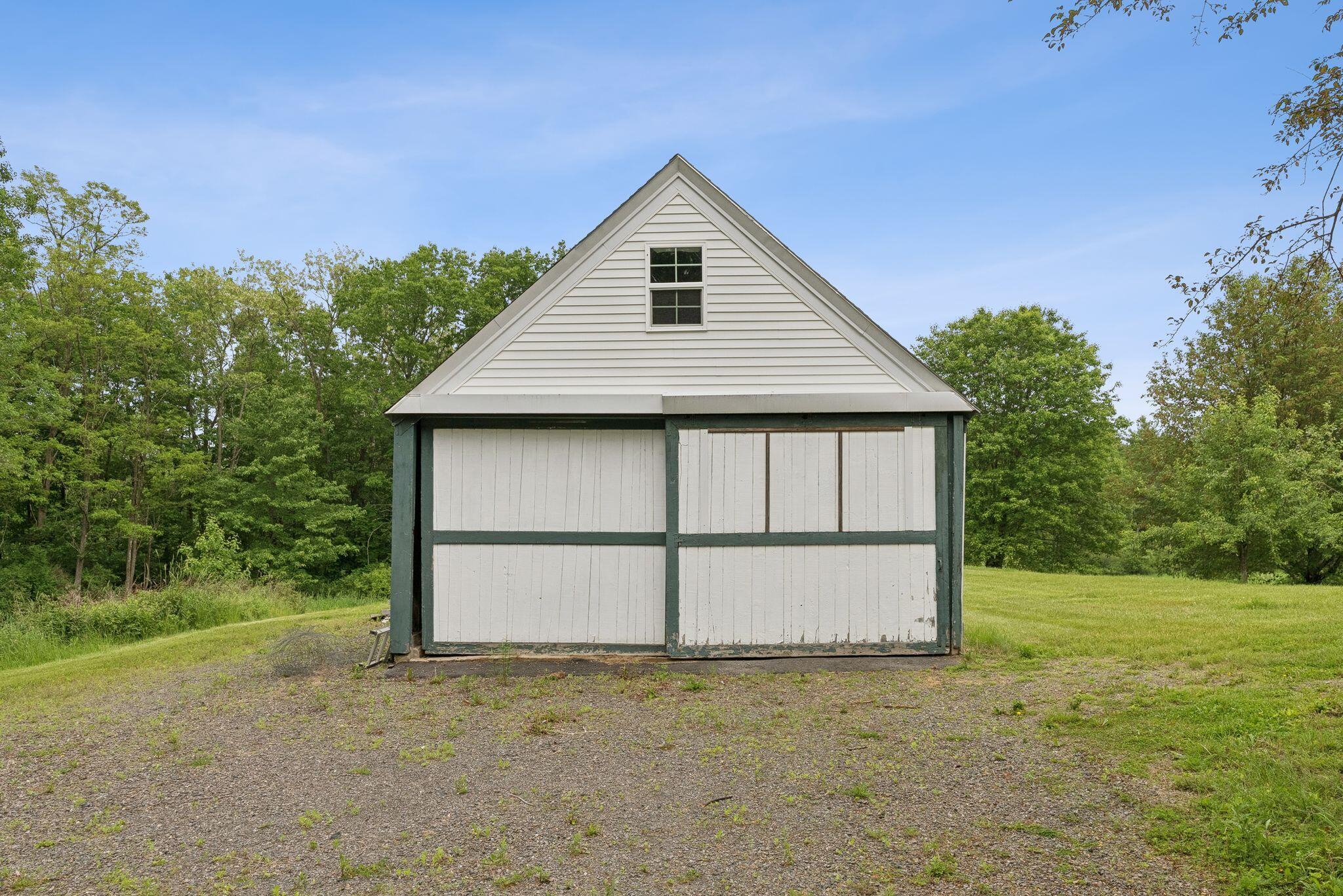 1228 Long Plains Road Buxton, ME 04093 - Photo 82 of 92 Barn