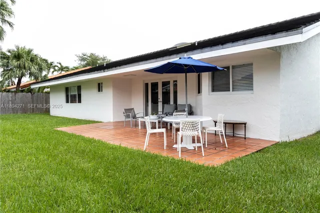 $4,500 | 8192 Southwest 90th Avenue, Miami, FL 33173