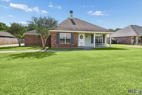$279,000 | 32380 Avants Road, Walker, LA 70785