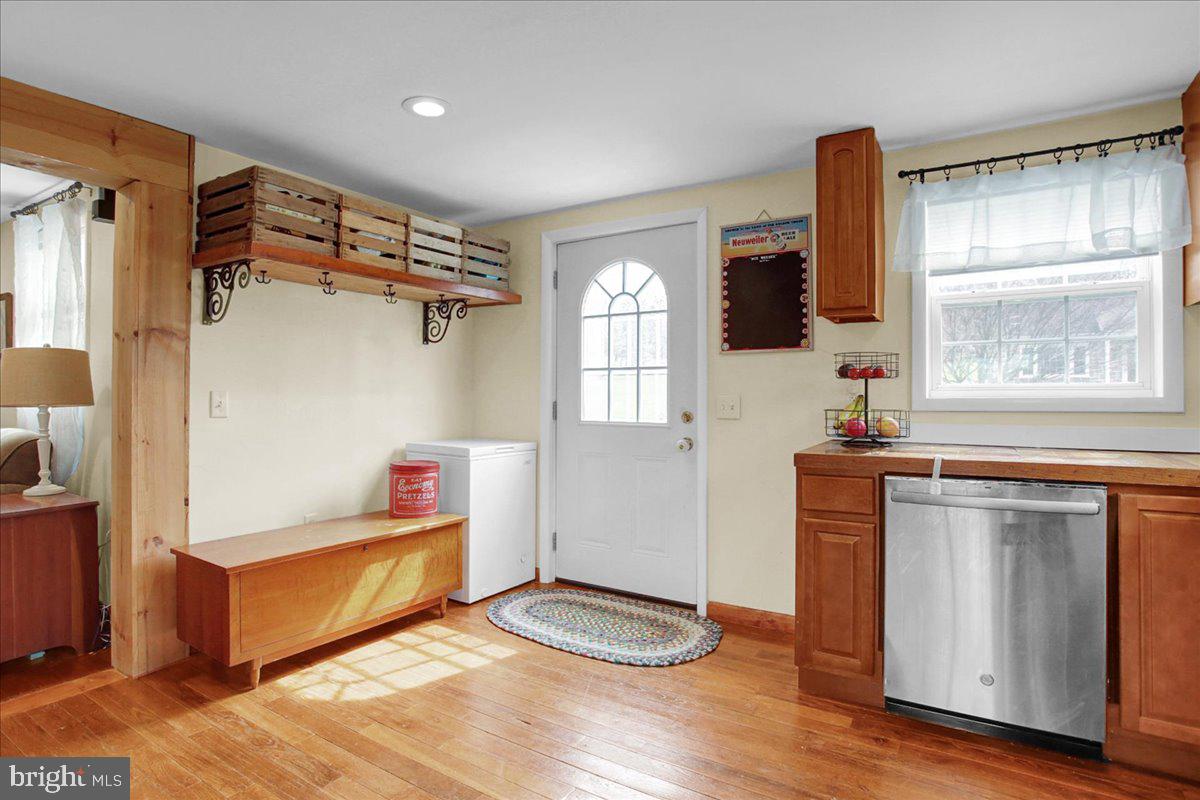 173 Forgedale Road Fleetwood, PA 19522 - Photo 2 of 22 Gallery Image 2
