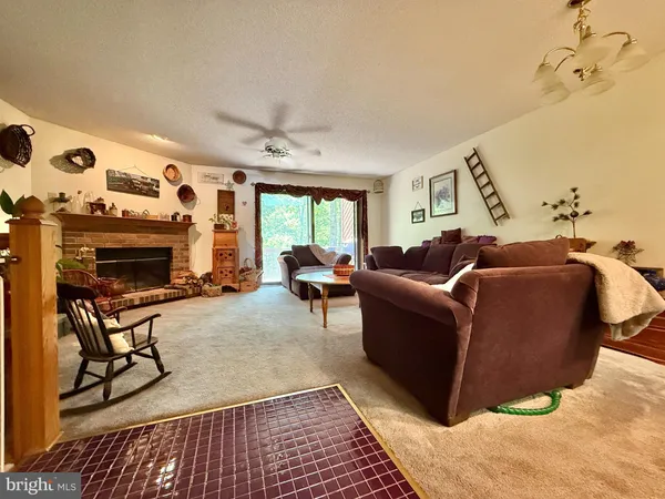 $199,900 | 102 Tecumseh Trail, Hedgesville, WV 25427