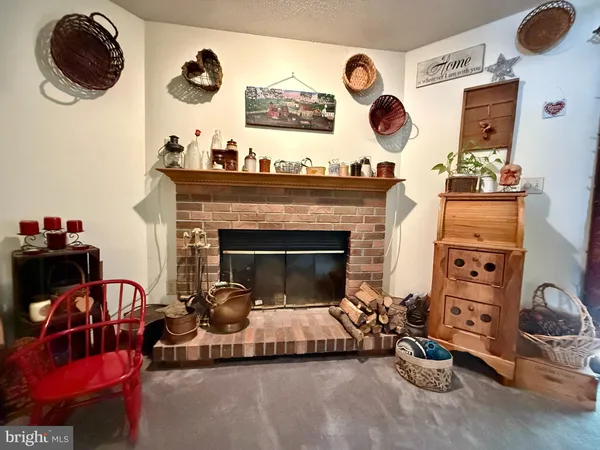 $199,900 | 102 Tecumseh Trail, Hedgesville, WV 25427