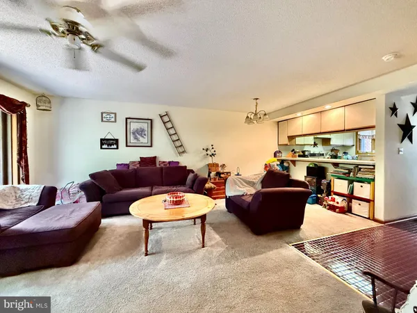 $199,900 | 102 Tecumseh Trail, Hedgesville, WV 25427