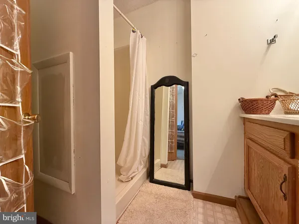 $199,900 | 102 Tecumseh Trail, Hedgesville, WV 25427