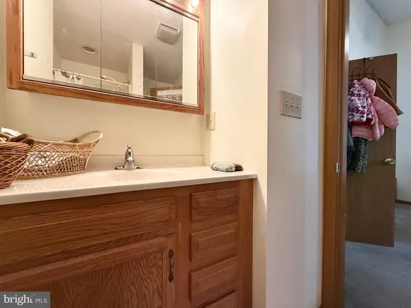 $199,900 | 102 Tecumseh Trail, Hedgesville, WV 25427