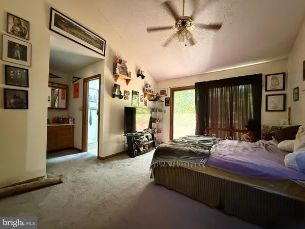 $199,900 | 102 Tecumseh Trail, Hedgesville, WV 25427