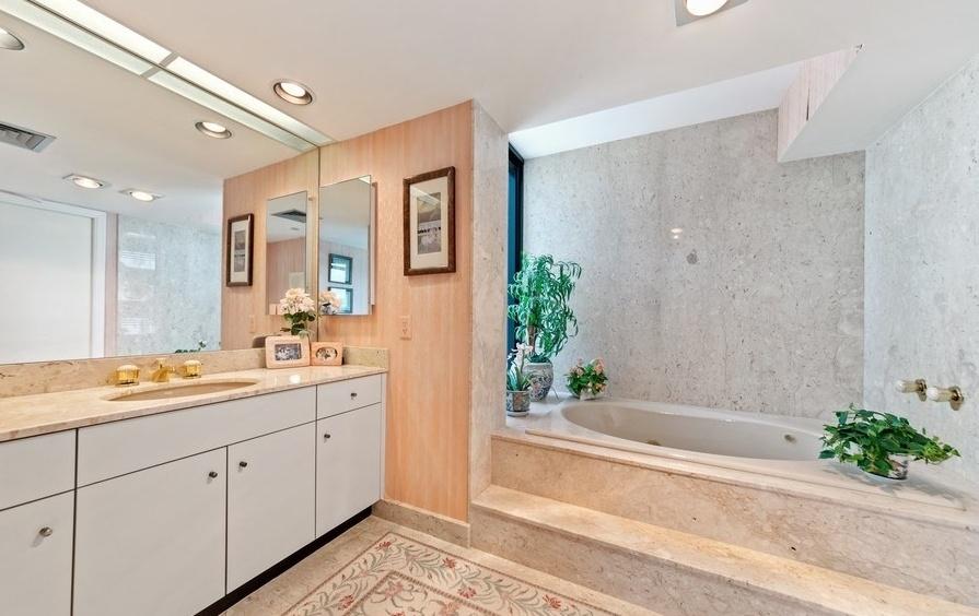 1500 South Ocean Boulevard, Unit S601 Boca Raton, FL 33432 - Photo 16 of 45 14_1500SOceanBlvd_S601_13001_MasterBathr
