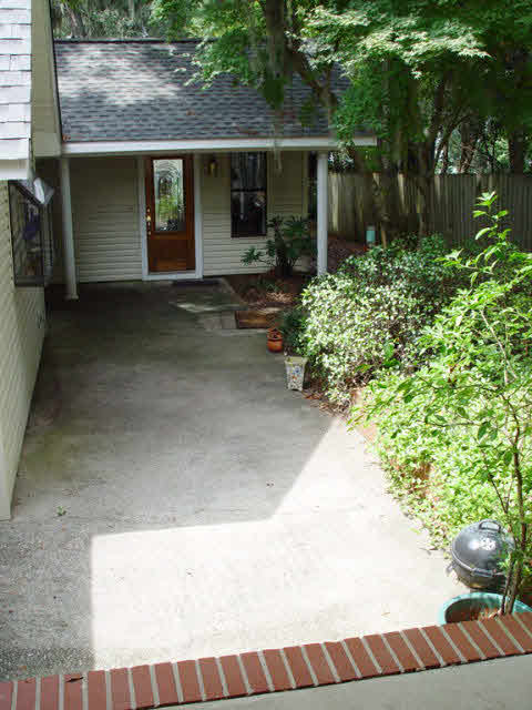655 North Mobile Street Fairhope, AL 36532 - Photo 31 of 36 Entry courtyard