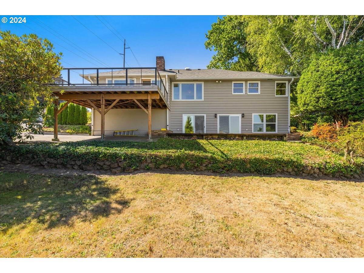 239 South Custer Street Portland, OR 97219 - Photo 43 of 43 Gallery Image 43