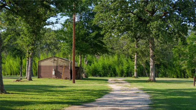 $1,074,900 | 8058 Milam County Road 455, Thorndale, TX 76577