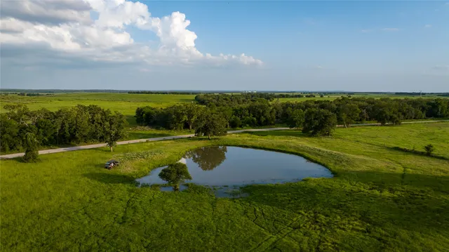 $1,074,900 | 8058 Milam County Road 455, Thorndale, TX 76577