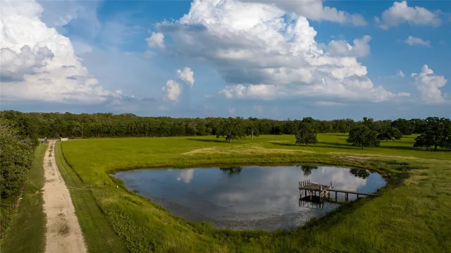 $1,074,900 | 8058 Milam County Road 455, Thorndale, TX 76577