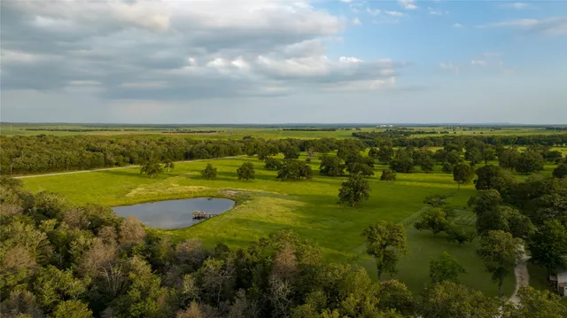 $1,074,900 | 8058 Milam County Road 455, Thorndale, TX 76577