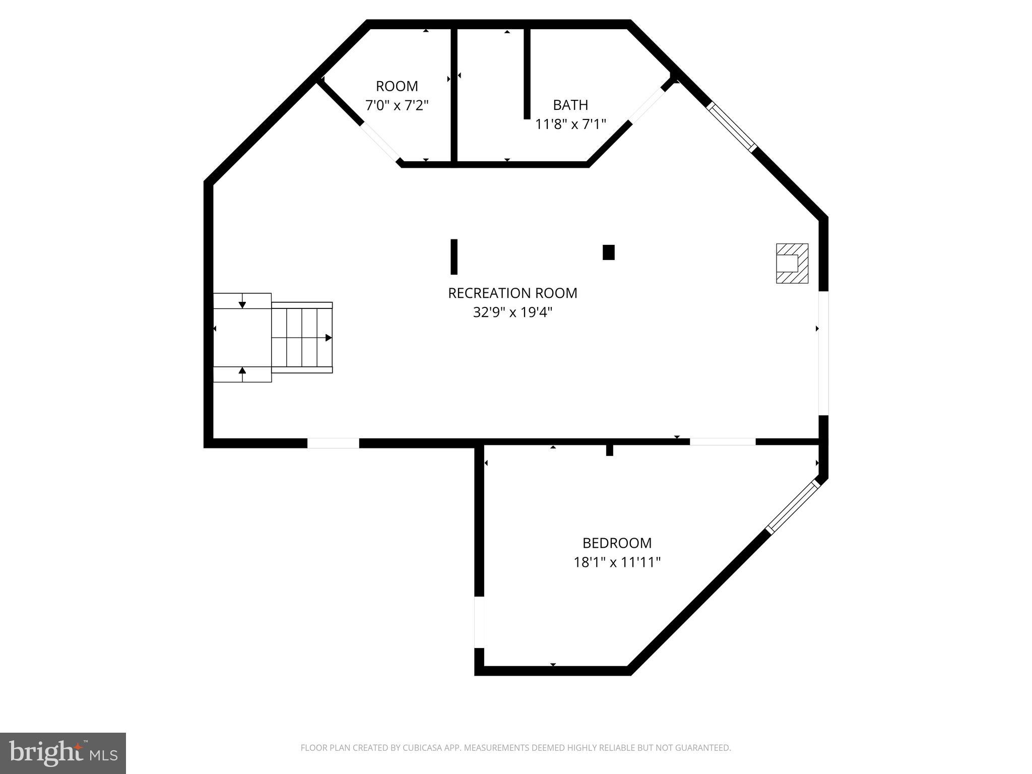 1142 Ranger Ridge Road Lusby, MD 20657 - Photo 41 of 53 a view of a hallway
