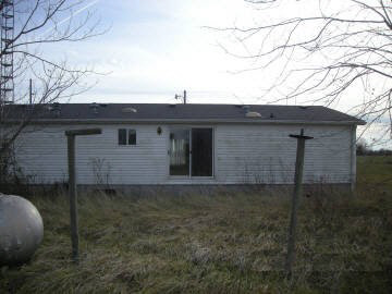 6423 Bolen Store Road Thompsonville, IL 62890 - Photo 3 of 10
