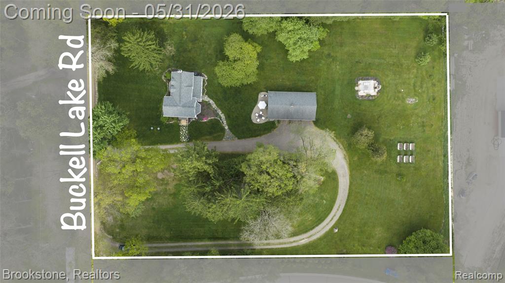8322 Buckell Lake Road Holly, MI 48442 - Photo 4 of 58