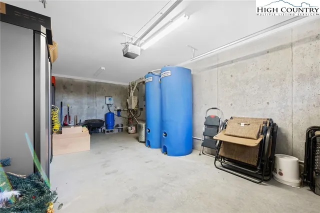 $720,000 | 457 Pritchard Road, Newland, NC 28657