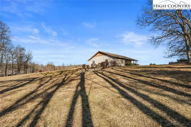 $720,000 | 457 Pritchard Road, Newland, NC 28657
