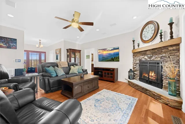 $720,000 | 457 Pritchard Road, Newland, NC 28657