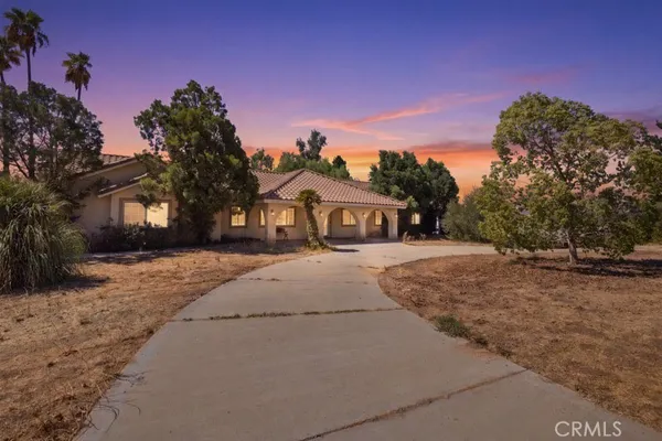 $889,000 | 18551 Warren Road, Riverside, CA 92508