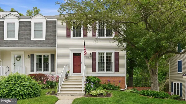 $298,000 | 2866 Burgundy Place, Woodbridge, VA 22192