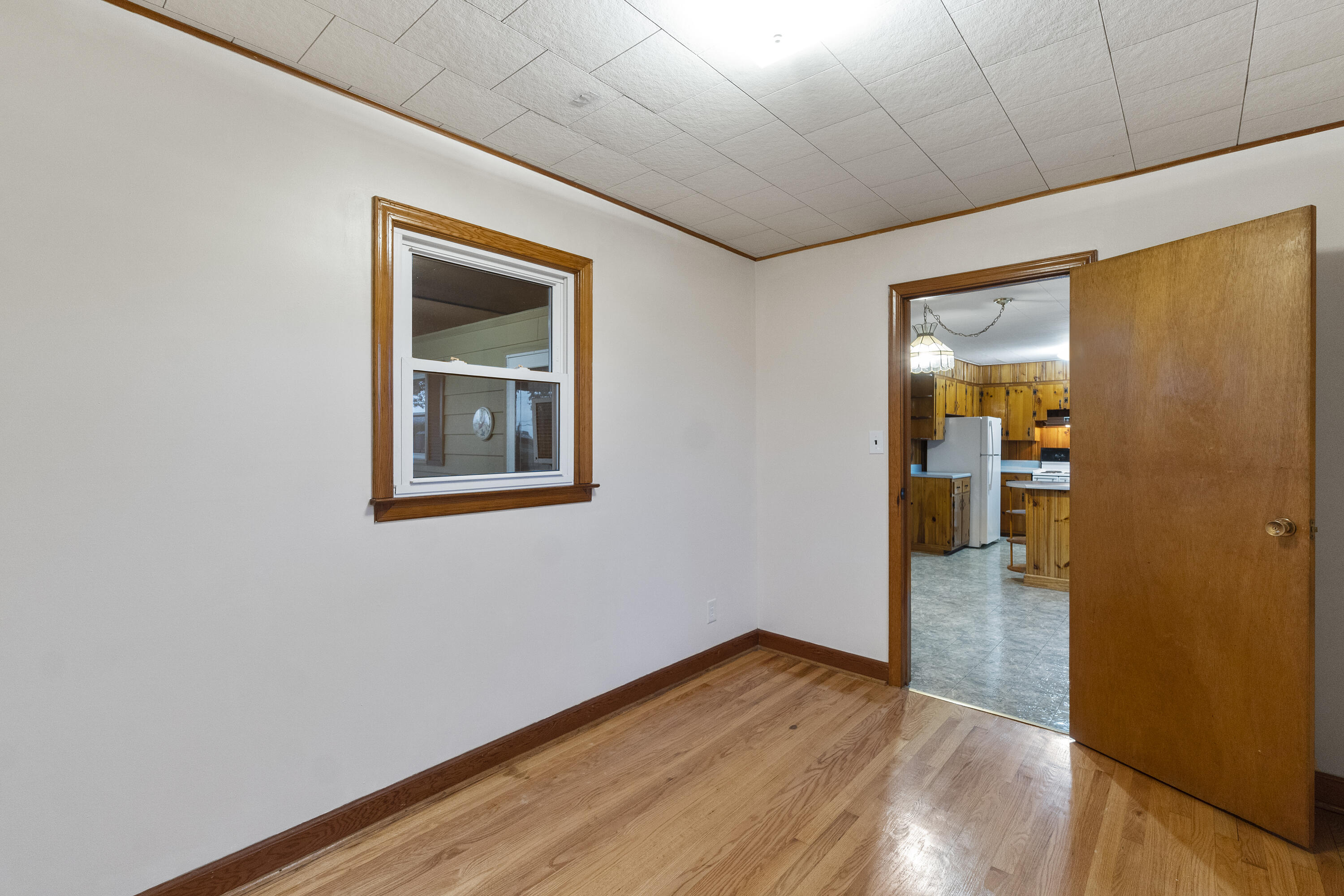 7460 Warrensburg Road Mosheim, TN 37818 - Photo 7 of 32 All Purpose room