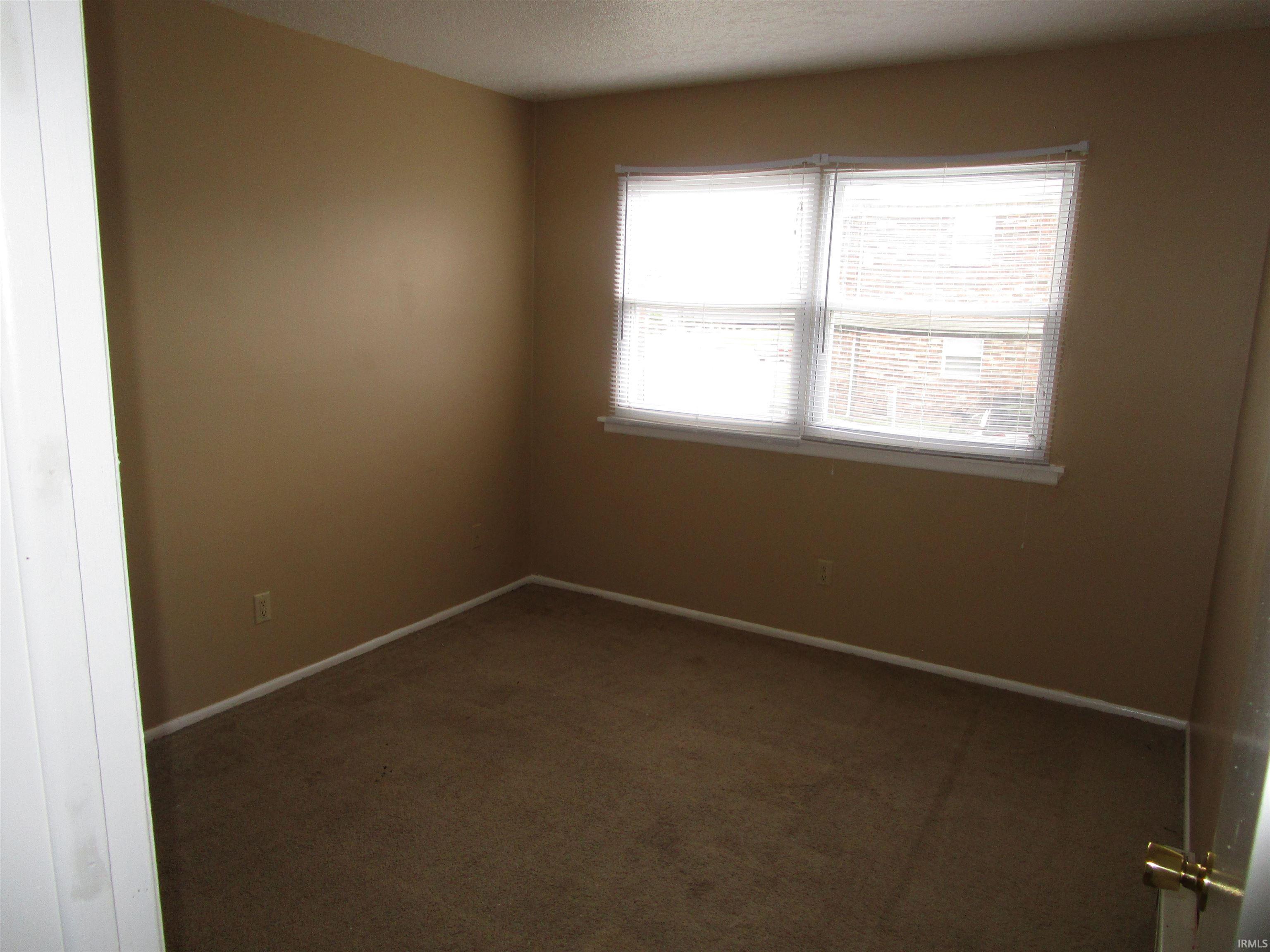 6301 Reed Road Fort Wayne, IN 46835 - Photo 5 of 10