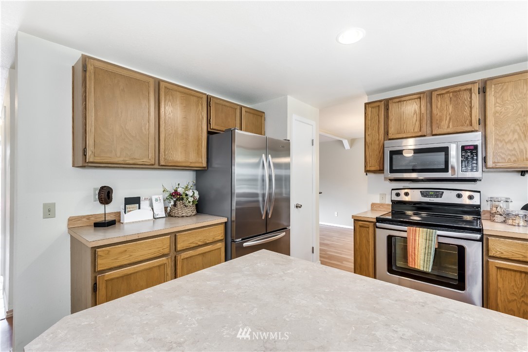 1105 232nd Place Southwest Bothell, WA 98021 - Photo 11 of 25
