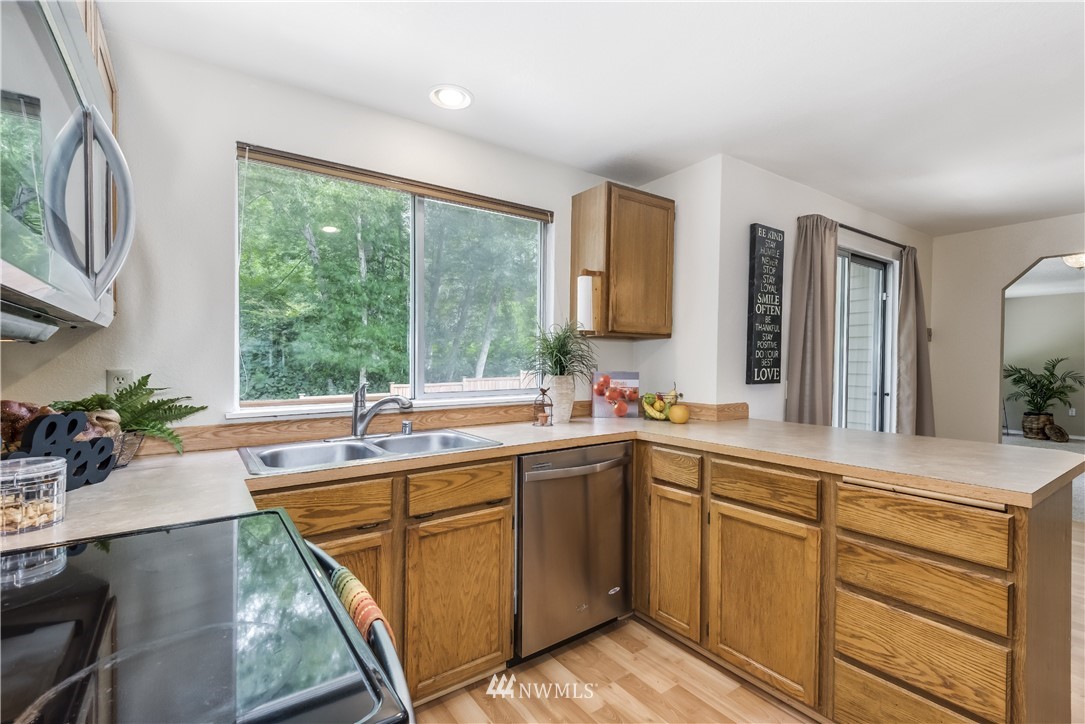 1105 232nd Place Southwest Bothell, WA 98021 - Photo 9 of 25